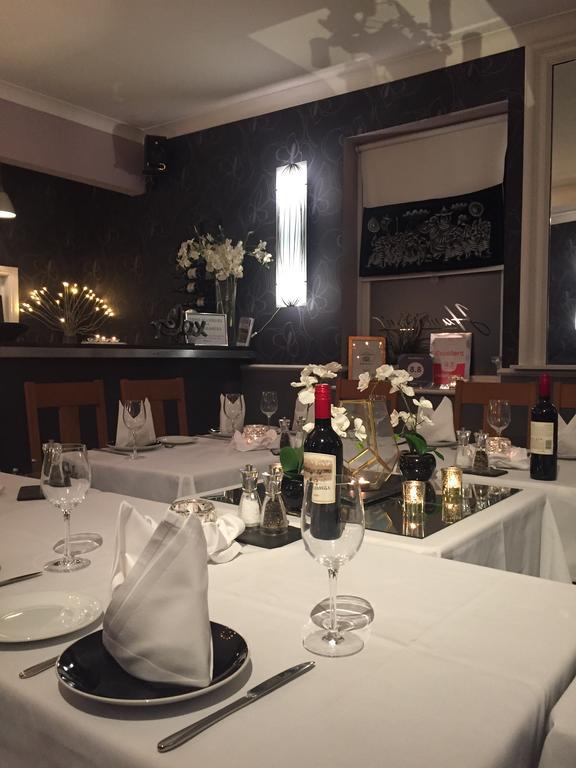 Hamilton's Guest house 3*