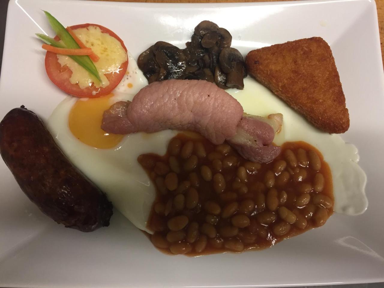 Hamilton's 3*